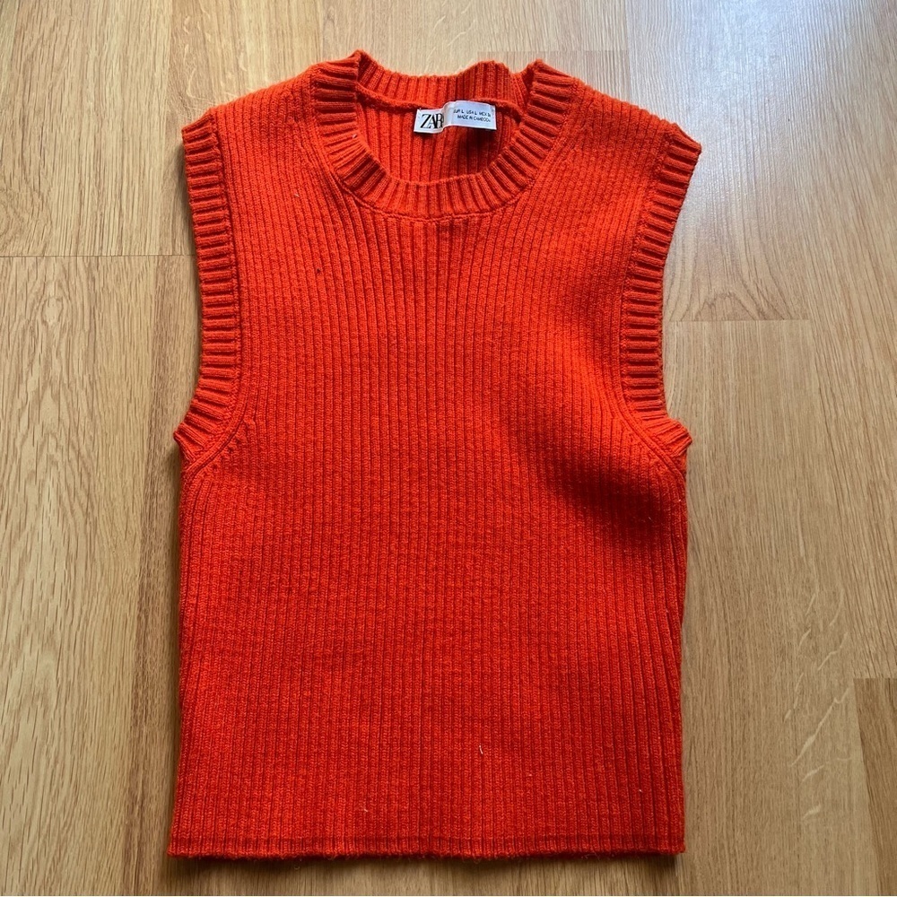Zara sweater crop top size large red sleeveless